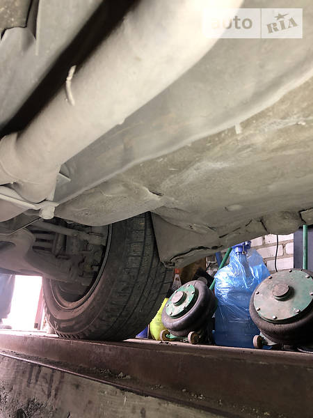 Седан Mercedes-Benz E-Class 1991 в Вінниці