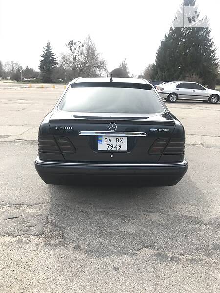 Седан Mercedes-Benz E-Class 1996 в Кропивницькому