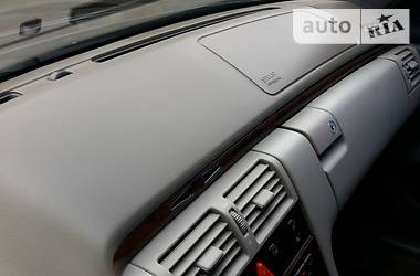 Седан Mercedes-Benz E-Class 2001 в 