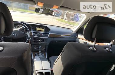 Седан Mercedes-Benz E-Class 2010 в 