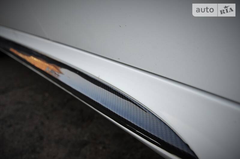 Седан Mercedes-Benz E-Class 2012 в Києві