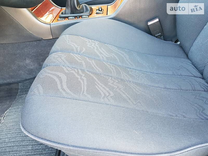Седан Mercedes-Benz E-Class 1997 в Хмельницькому фото 82 Седан Mercedes-Benz E-Class 1997 в Хмельницькому