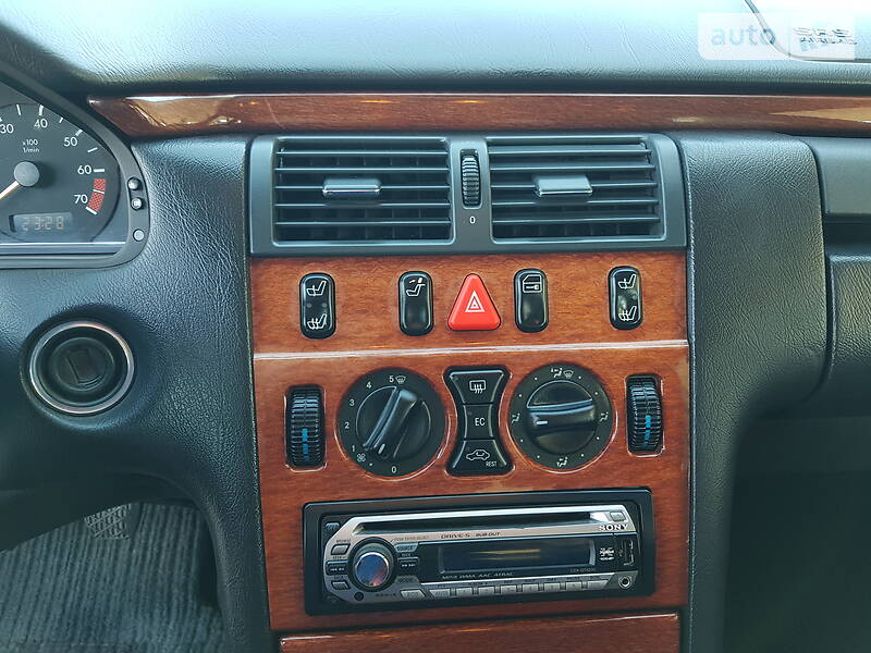 Седан Mercedes-Benz E-Class 1997 в Хмельницькому фото 90 Седан Mercedes-Benz E-Class 1997 в Хмельницькому