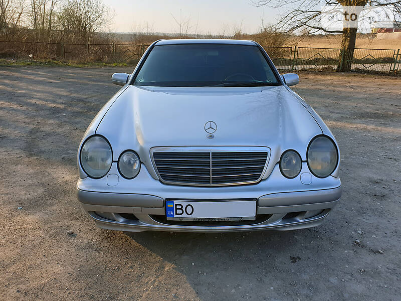 Седан Mercedes-Benz E-Class 2001 в Тернополі
