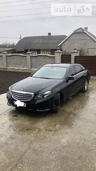 Седан Mercedes-Benz E-Class 2013 в 