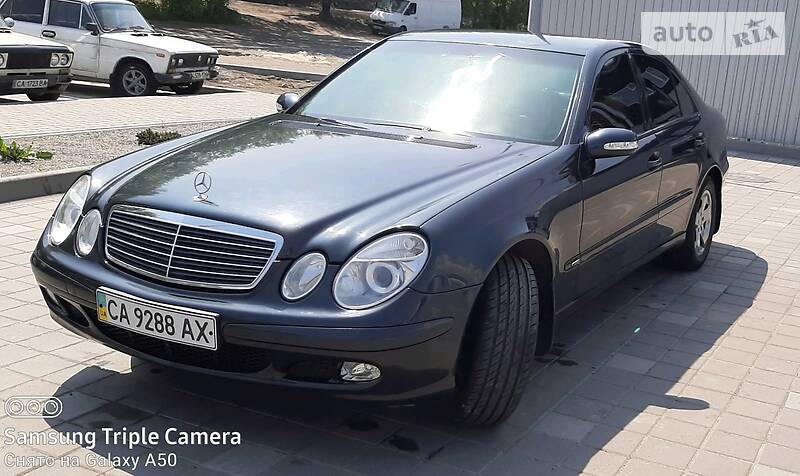 Седан Mercedes-Benz E-Class 2003 в Черкасах