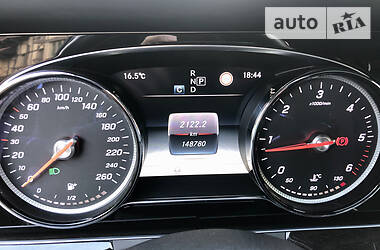 Седан Mercedes-Benz E-Class 2017 в 