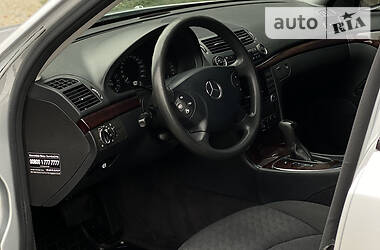 Седан Mercedes-Benz E-Class 2006 в 