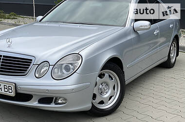Седан Mercedes-Benz E-Class 2006 в 