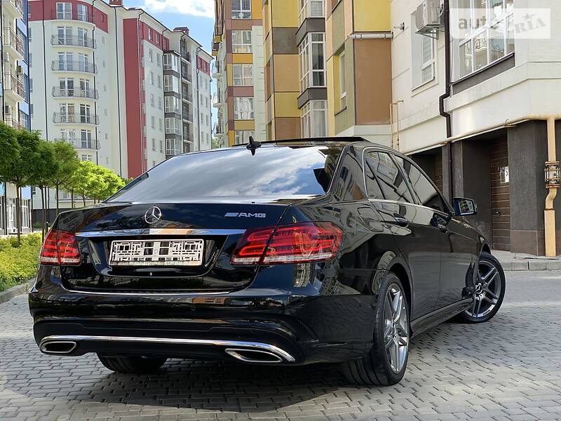Седан Mercedes-Benz E-Class 2014 в Ивано-Франковске