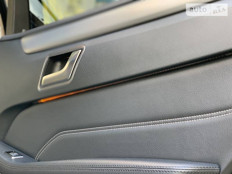 Седан Mercedes-Benz E-Class 2014 в Ивано-Франковске