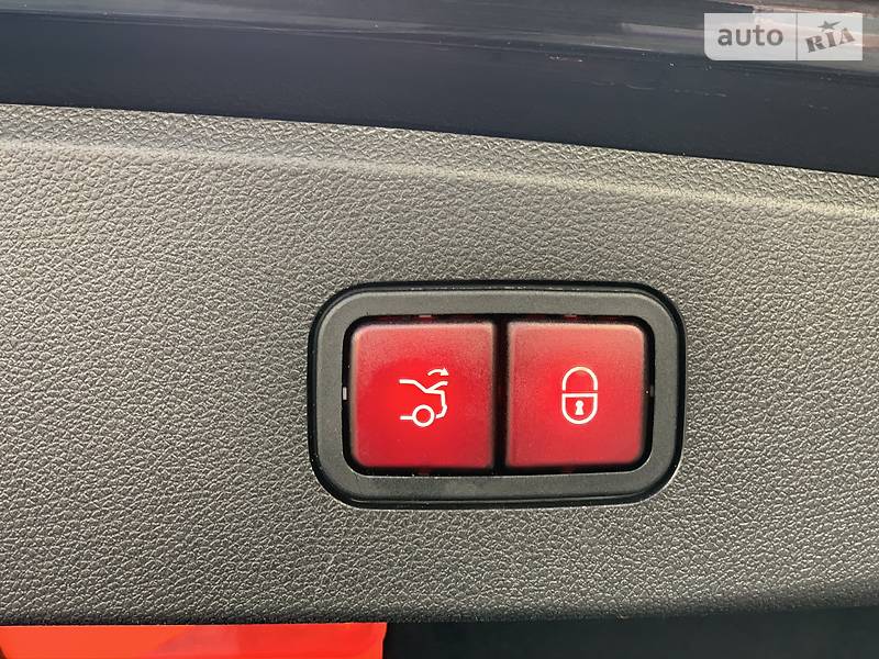 Седан Mercedes-Benz E-Class 2014 в Ивано-Франковске