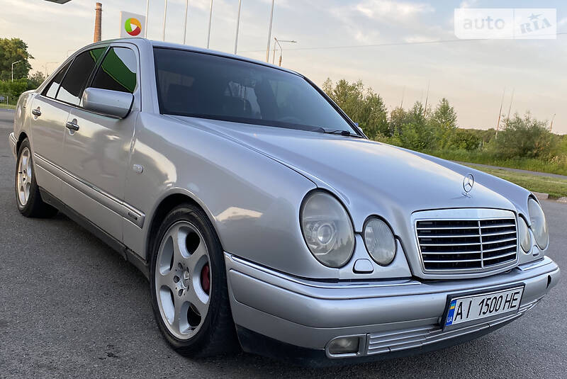 Седан Mercedes-Benz E-Class 1997 в Нежине