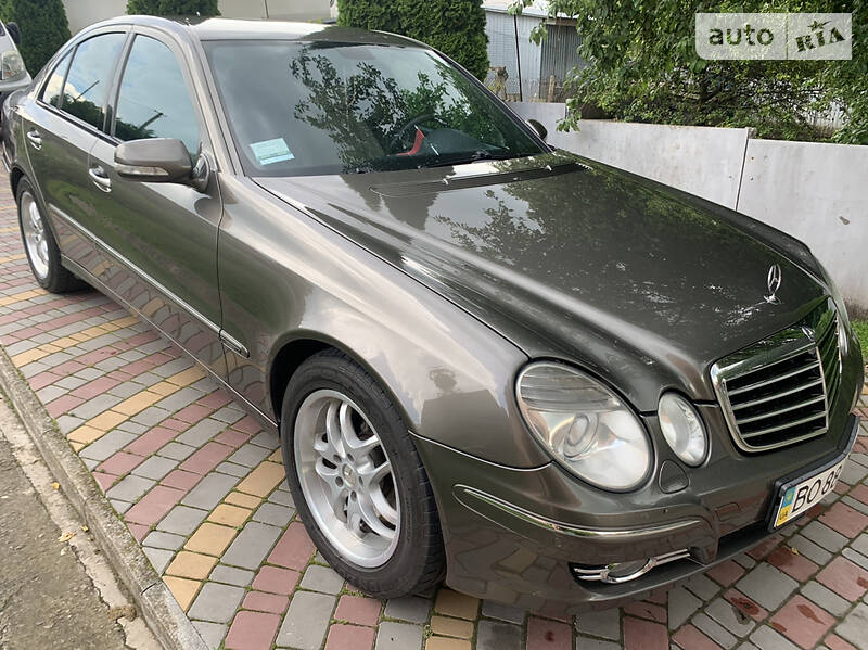 Седан Mercedes-Benz E-Class 2007 в Тернополі