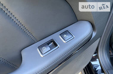 Седан Mercedes-Benz E-Class 2015 в 
