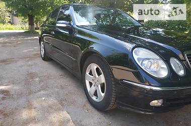 Седан Mercedes-Benz E-Class 2005 в 