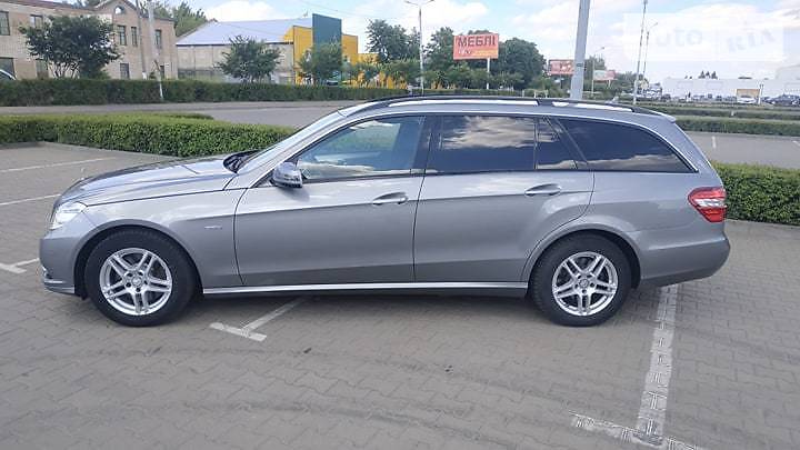 Універсал Mercedes-Benz E-Class 2010 в Житомирі фото 15 Універсал Mercedes-Benz E-Class 2010 в Житомирі