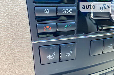 Купе Mercedes-Benz E-Class 2010 в 