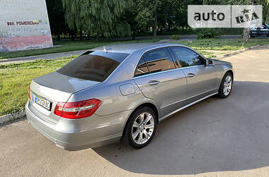 Седан Mercedes-Benz E-Class 2012 в Сумах