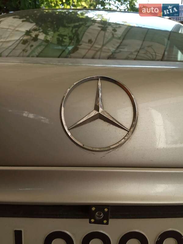 Седан Mercedes-Benz E-Class 1998 в Одесі