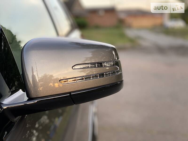 Седан Mercedes-Benz E-Class 2012 в Києві