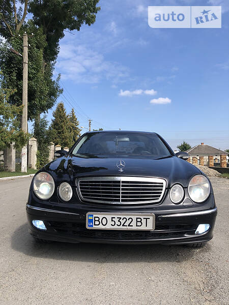 Седан Mercedes-Benz E-Class 2004 в Тернополі