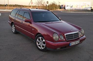 Универсал Mercedes-Benz E-Class 1999 в Измаиле