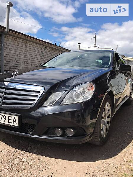 Седан Mercedes-Benz E-Class 2009 в Черкассах фото 20 Седан Mercedes-Benz E-Class 2009 в Черкассах