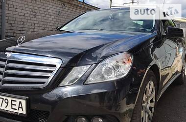 Седан Mercedes-Benz E-Class 2009 в Черкассах