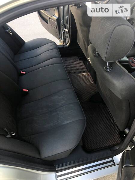 Седан Mercedes-Benz E-Class 1999 в Києві фото 8 Седан Mercedes-Benz E-Class 1999 в Києві