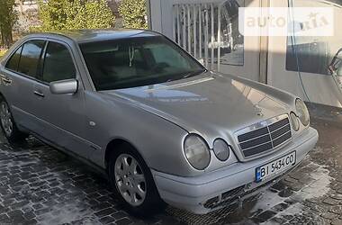 Седан Mercedes-Benz E-Class 1997 в 