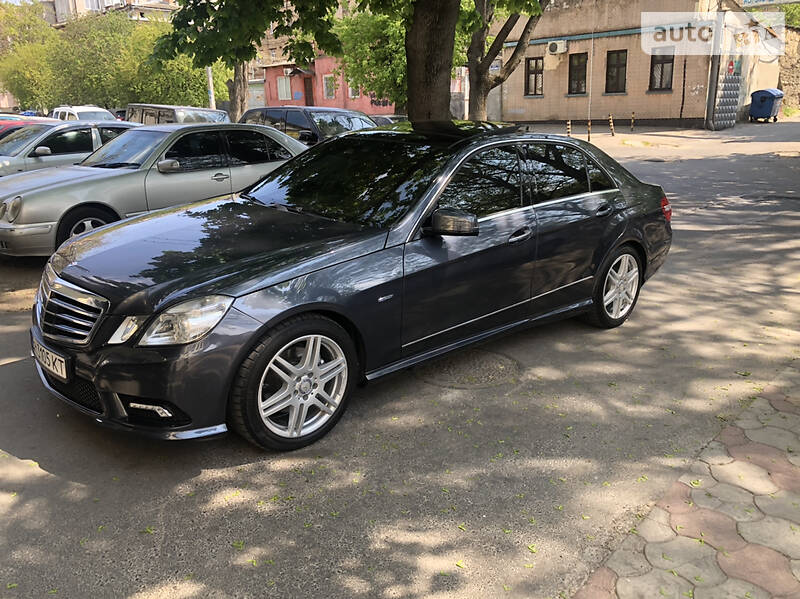 Седан Mercedes-Benz E-Class 2010 в Белгороде-Днестровском