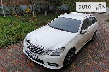 Универсал Mercedes-Benz E-Class 2011 в Киеве