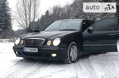 Седан Mercedes-Benz E-Class 2001 в Бориславе