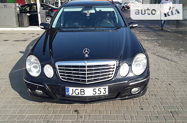 Універсал Mercedes-Benz E-Class 2004 в Херсоні