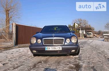 Седан Mercedes-Benz E-Class 1998 в Кам'янець-Подільському