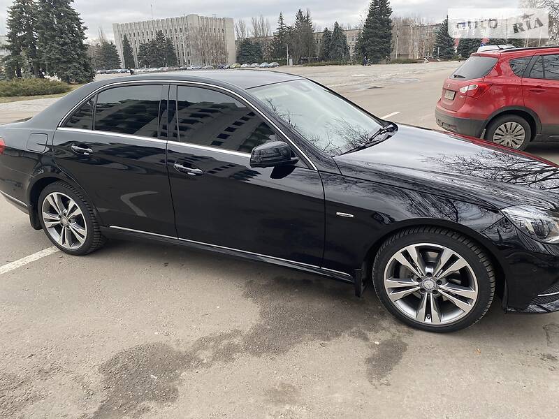 Седан Mercedes-Benz E-Class 2015 в Кременчуці