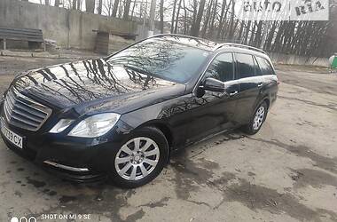 Универсал Mercedes-Benz E-Class 2012 в Долине