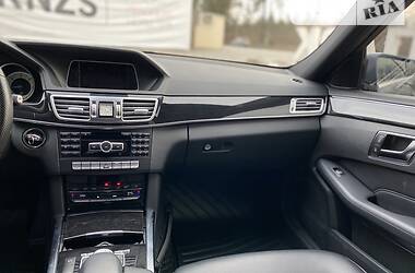 Седан Mercedes-Benz E-Class 2013 в Киеве