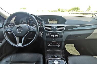 Универсал Mercedes-Benz E-Class 2012 в Львове