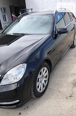 Универсал Mercedes-Benz E-Class 2012 в Одессе