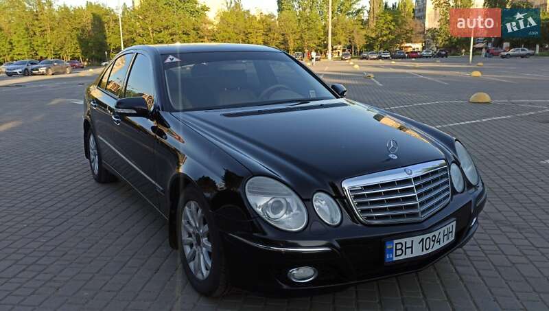 Седан Mercedes-Benz E-Class 2008 в Одессе