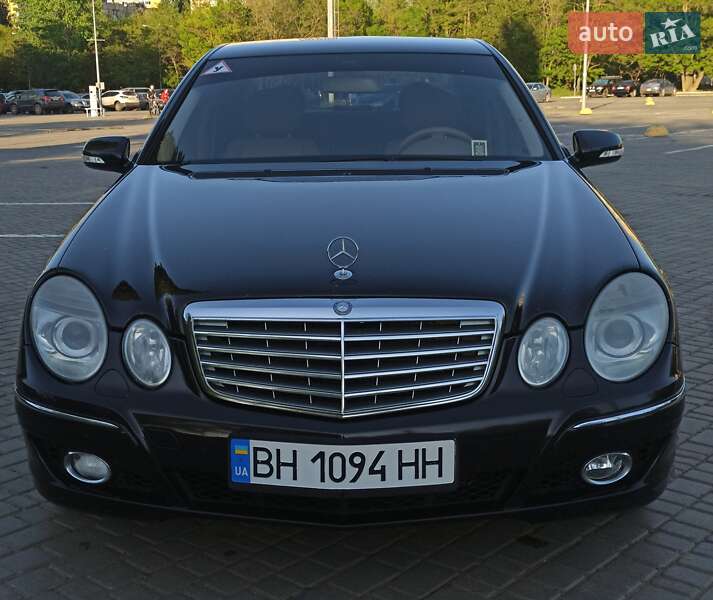 Седан Mercedes-Benz E-Class 2008 в Одессе