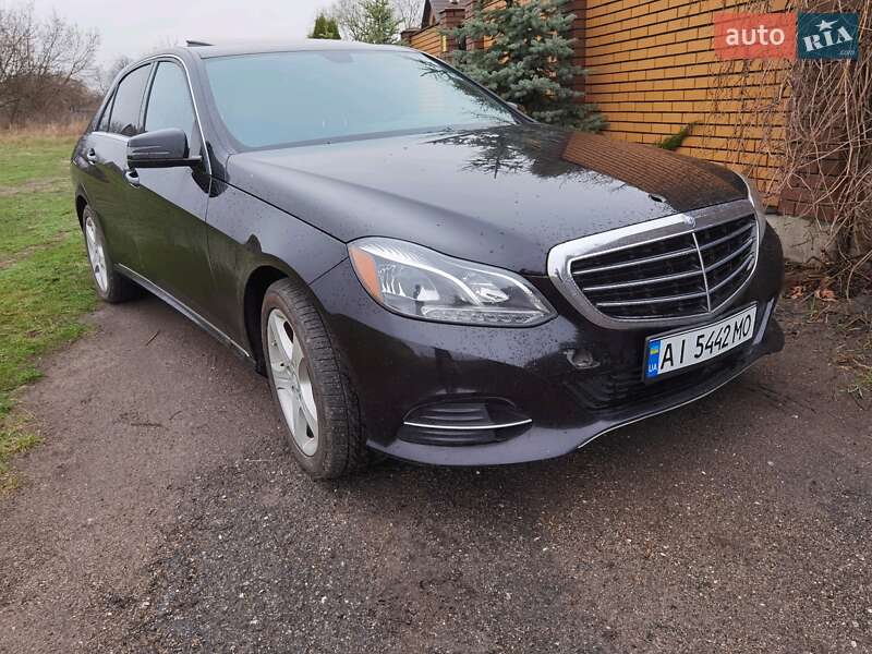 Седан Mercedes-Benz E-Class 2014 в Макарове