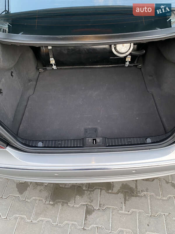 Седан Mercedes-Benz E-Class 2004 в Тернополе