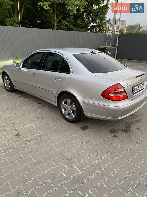 Седан Mercedes-Benz E-Class 2004 в Тернополе