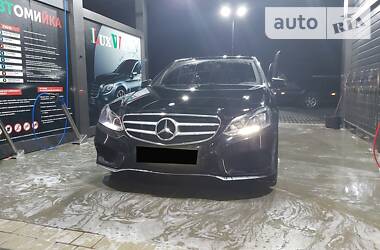 Седан Mercedes-Benz E-Class 2014 в Ужгороде