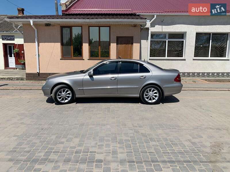 Mercedes-Benz E-Class 2003