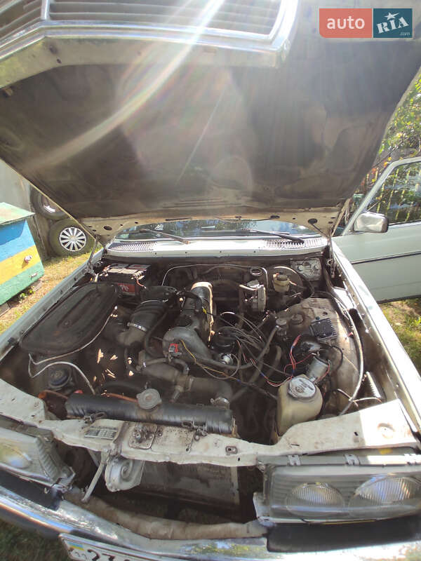 Седан Mercedes-Benz E-Class 1978 в Березному фото 11 Седан Mercedes-Benz E-Class 1978 в Березному