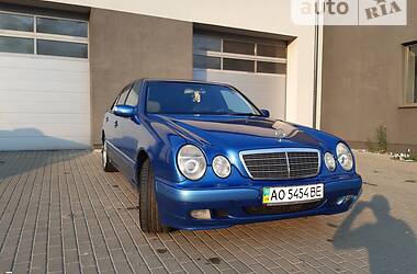 Седан Mercedes-Benz E-Class 2001 в Ужгороді